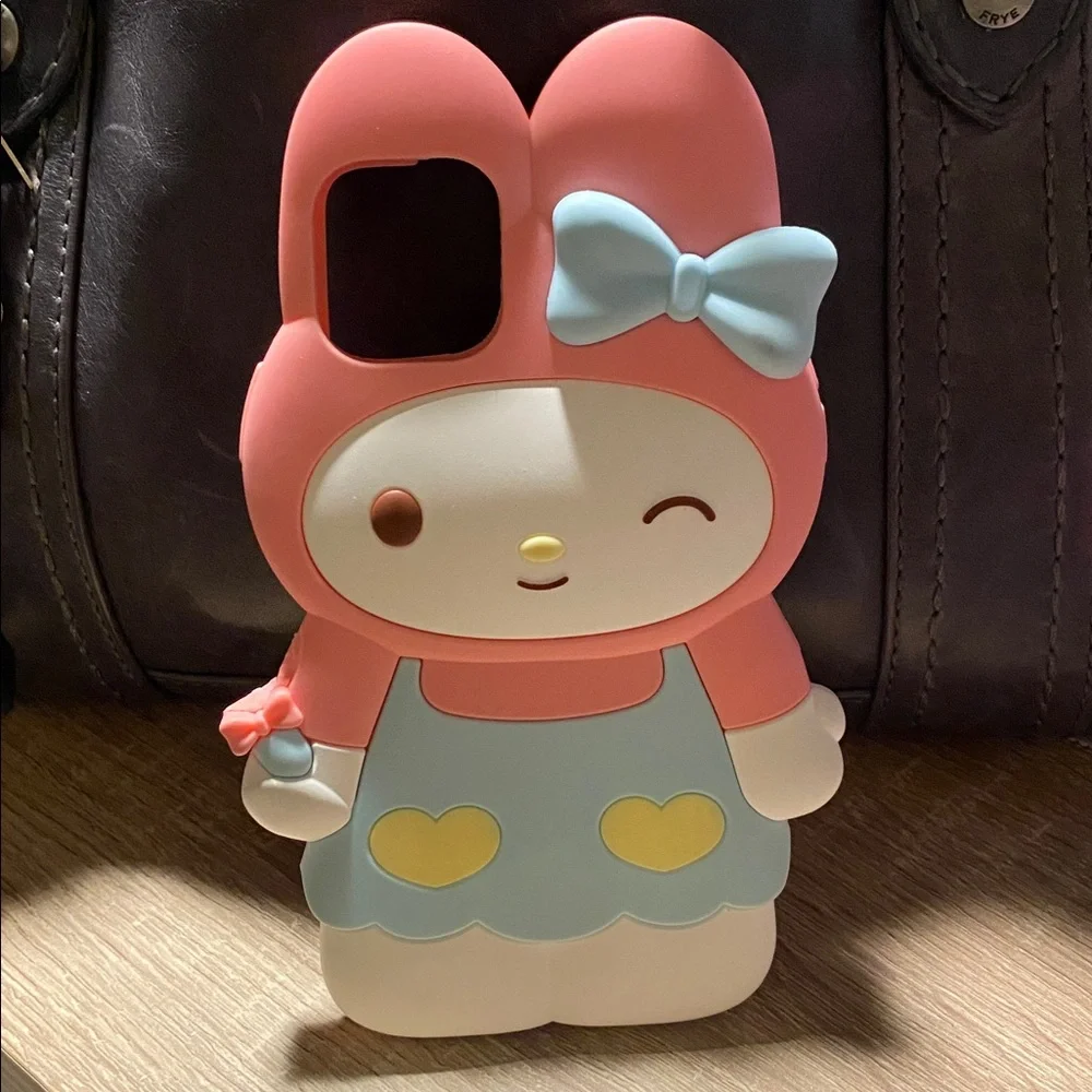 Girly iPhone 11 Pro Max cases EUC